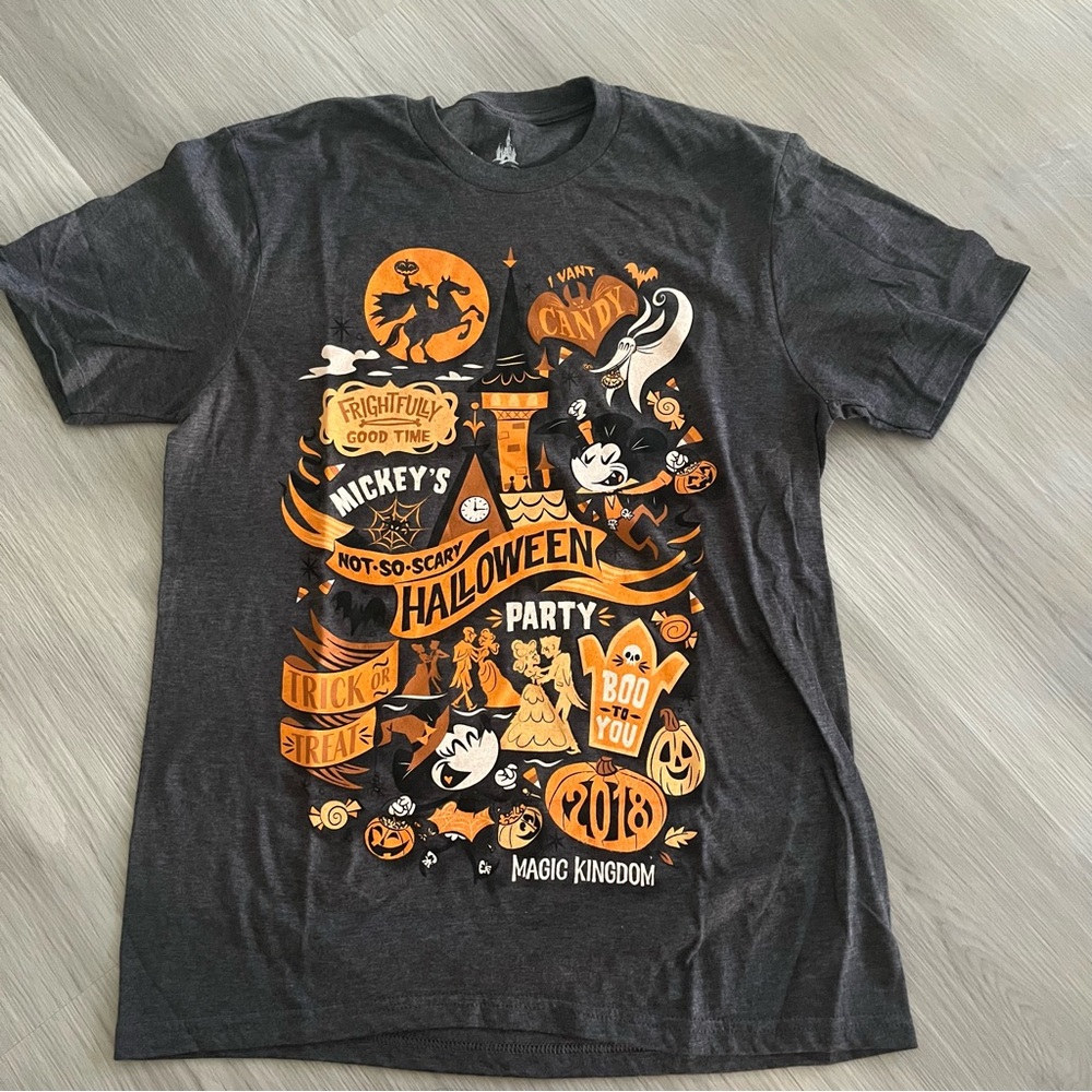 2018 Disneyworld Halloween Graphic T-Shirt